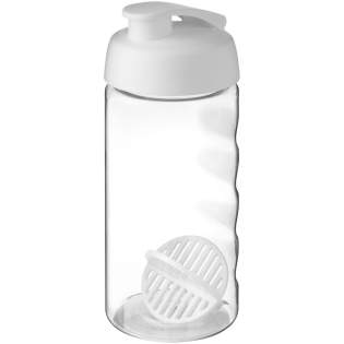 Bouteille de sport à simple paroi avec boule de shaker pour assurer un mélange homogène des boissons protéinées. Dispose d’un couvercle antifuite avec fermeture à clapet et d'une conception antidérapante. Capacité de 500 ml. Fabriquée au Royaume-Uni. Emballée dans un sac en plastique PE recyclé. Sans BPA.