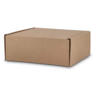 Geschenkkarton für 4 Tassen. Inklusive Kartongitter. Ganzflächiger Digitaler-Eco-Druck möglich. FSC-zertifiziert. Hergestellt in Europa Geschenkkarton für 4 Tassen. Inklusive Kartongitter. Ganzflächiger Digitaler-Eco-Druck möglich. FSC-zertifiziert. Hergestellt in Europa