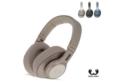 The foldable Clam ANC headphones provide a quiet and private listening experience. Use the ANC (Active Noise Cancelling) functionality to turn off the world around you for a moment and get closer to your music. The headphone offers up to a whopping 60 hours of playing time (45 with ANC on).