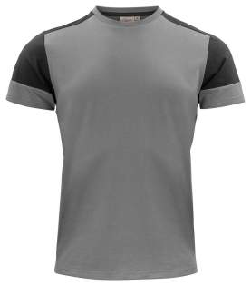 Moderne, aansluitende bicolor T-shirt met geribde nek in vier lagen en elastaan in de boord. Uitscheurbaar neklabel en afzonderlijk geweven maatlabel. Aan de binnenzijde van de linkerzijnaad werd een zakje voorzien voor het innaaien van een waschip. De stof is ringgesponnen en nabehandeld met een enzyme wash, waardoor het materiaal voorgekrompen is en zacht aanvoelt. Oeko-Tex 100 gecertificeerd. Moderne, aansluitende bicolor T-shirt met geribde nek in vier lagen en elastaan in de boord. Uitscheurbaar neklabel en afzonderlijk geweven maatlabel. Aan de binnenzijde van de linkerzijnaad werd een zakje voorzien voor het innaaien van een waschip. De stof is ringgesponnen en nabehandeld met een enzyme wash, waardoor het materiaal voorgekrompen is en zacht aanvoelt. Oeko-Tex 100 gecertificeerd.
