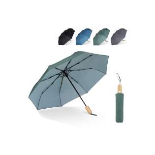 Regenschirm aus R-PET-Material mit einem stilvollen Echtholzgriff. Durch das Fiberglas-Gestänge ist der Regenschirm winddicht und er lässt sich mit einem Knopfdruck automatisch öffnen. Das melierte Material verleiht dem Modell einen luxuriösen Look. (Volltonfarbe schwarz). 