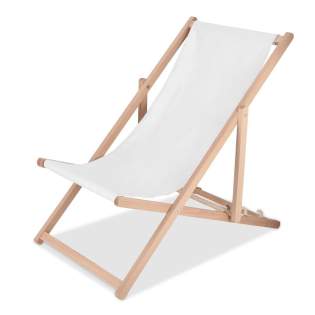 Détendez-vous avec style au bord de la piscine ou sur la plage grâce à cette chaise de plage pliante entièrement imprimable. La chaise a un cadre en bois robuste et le tissu polyester de l'assise peut être imprimé avec un design, un logo ou un motif en couleur. Légère, portable et réglable, elle offre un confort optimal pour profiter du soleil. Fabriquée en Europe. Le poids de la chaise de plage est de 110 kg. Détendez-vous avec style au bord de la piscine ou sur la plage grâce à cette chaise de plage pliante entièrement imprimable. La chaise a un cadre en bois robuste et le tissu polyester de l'assise peut être imprimé avec un design, un logo ou un motif en couleur. Légère, portable et réglable, elle offre un confort optimal pour profiter du soleil. Fabriquée en Europe. Le poids de la chaise de plage est de 110 kg.