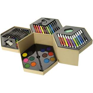 Ce set contient 12 stylos feutre, 12 crayons à papier de couleur, 12 crayons gras, 12 pièces de peinture à l'eau, un pinceau, un taille-crayon, une gomme et un large clip pour tenir les feuilles. Marquage non disponible sur les accessoires.