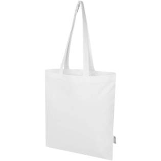 Die Madras Blend Tragetasche aus 60 % GRS-zertifizierter recycelter Baumwolle und 40 % GRS-RPET ist das perfekte Giveaway bei Veranstaltungen, Konferenzen oder als Einkaufstasche für kleine Einkäufe. Die Baumwolldichte von 140 g/m² Baumwolle macht die Tasche robust, langlebig und geeignet, um schwere Gegenstände im Hauptfach zu transportieren. Mit den 30 cm langen Schultergriffen lässt sich diese Tragetasche leicht transportieren. Die für diese Tasche verfügbaren Druckverfahren sind ebenfalls GRS-zertifiziert, sodass die gesamte Lieferkette transparent und zertifiziert ist. Hergestellt in Indien. Beständigkeit bis zu 5 kg. Fassungsvermögen: 7 Liter. Die Madras Blend Tragetasche aus 60 % GRS-zertifizierter recycelter Baumwolle und 40 % GRS-RPET ist das perfekte Giveaway bei Veranstaltungen, Konferenzen oder als Einkaufstasche für kleine Einkäufe. Die Baumwolldichte von 140 g/m² Baumwolle macht die Tasche robust, langlebig und geeignet, um schwere Gegenstände im Hauptfach zu transportieren. Mit den 30 cm langen Schultergriffen lässt sich diese Tragetasche leicht transportieren. Die für diese Tasche verfügbaren Druckverfahren sind ebenfalls GRS-zertifiziert, sodass die gesamte Lieferkette transparent und zertifiziert ist. Hergestellt in Indien. Beständigkeit bis zu 5 kg. Fassungsvermögen: 7 Liter.