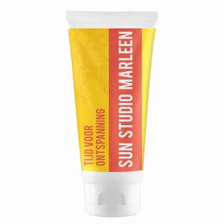 100 ml sun protection cream spf30 in a large tube, provides high protection against UVA and UVB rays. The sun protection cream is waterproof and contains panthenol and vitamin E. Dermatologically tested, not tested on animals, and produced in Germany according to the European Cosmetics Regulation 1223/2009/EG