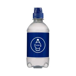 330 ml natuurlijk bronwater in een R-PET fles met sportdop. Kleur dop blauw. 330 ml natuurlijk bronwater in een R-PET fles met sportdop. Kleur dop blauw.