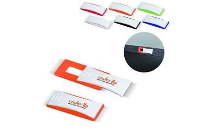 This webcam cover is a handy and professional solution to protect your online privacy. Delivered with the product explanation on a full-colour papercard.