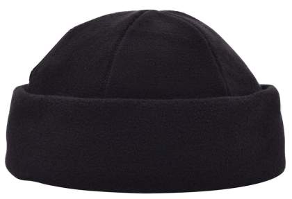 Put together a nice, environmentally conscious Christmas gift for your employees and clients. Show them that you’re socially responsible and choose the eco-friendly rPET Fleece Hat in combination with the rPET Fleece Scarf (2735) made of recycled plastic. Has six panels. 