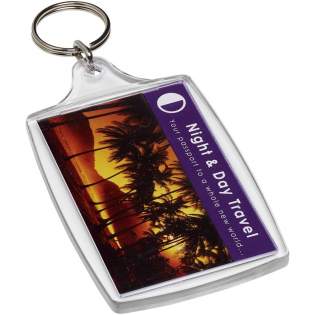 Clear L4 keychain with metal split keyring. The metal looped ring offers a flat profile which is ideal for mailings. Print insert dimensions: 7 cm x 4,5 cm.