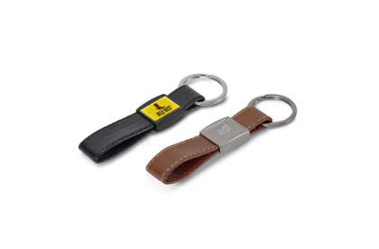 Luxurious key ring made of genuine leather.