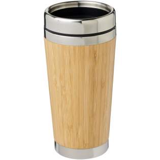 Dubbelwandige geïsoleerde beker van roestvrij staal, afgewerkt met een buitenzijde van natuurlijk bamboe. Hij houdt dranken tot 2 uur warm en 4 uur koud. Drinken kan eenvoudig via het drukdeksel dat met een schuifje gesloten kan worden.