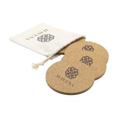 WoW! Set of 4 cork coasters (Ø 10 cm) supplied in a handy cotton pouch. This set is packaged in a recyclable kraft paper wrapper.