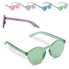 Bright retro-style sunglasses with consistent transparent pastel tone frame and lens. The lens comes with a UV400 filter making these the perfect accessory for festival grounds or town.