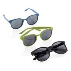 Sunglasses with frame made out of wheat straw fibre. Packed in kraft paper box. With UV 400 glasses.