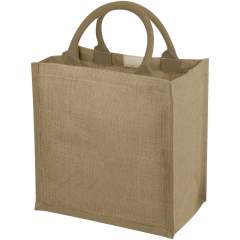 The Chennai tote bag is the perfect partner for trips to the park, beach or grocery store. With its jute material, it is a sustainable choice. The bag features a laminated open compartment and gusset, making it ideal for carrying heavy items. Cotton handles guarantee a good and comfortable grip and additionally the hook & loop closure ensures that all belongings stay safe and secure. Made in India and OEKO-Tex certified. Resistance up to 10 kg weight.