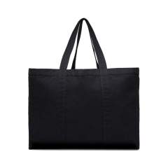 Transportez vos objets quotidiens avec style grâce à notre spacieux Hilo Aware Maxi Tote, fabriqué en toile de 400 g/m² pour plus de durabilité et de style. L'intérieur est doté d'une poche zippée pour garder vos objets de valeur en sécurité. La toile recyclée utilisée dans le sac est non teintée et dans sa forme brute, sans produits chimiques de teinture ou de blanchiment, ce qui en fait un choix à faible impact. En raison de la nature des fils recyclés, des impuretés et des variations de couleur peuvent apparaître. La composition du sac est constituée à 100 % de matériaux recyclés, soulignant notre engagement en faveur d'un approvisionnement responsable. Le fourre-tout est également doté de la technologie de traçage AWARE™, validant l'utilisation authentique de matériaux recyclés.
