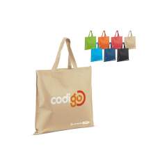 Four recycled post-consumer PET bottles have been used to make this bag. Reduce the plastic waste pile with this sustainable bag.