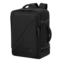 Take2Cabin en je bent vertrokken! Dit is onze nieuwste business en lifestyle collectie voor young professionals die op zoek zijn naar een compacte, handige rugzak. De business rugzak kan dankzij de gecoate stof elk weer aan en is uitgerust met een USB-aansluiting. Zo laad je al je mobiele toestellen moeiteloos op onderweg. Bij alle modellen – stuk voor stuk uitstekend georganiseerd – kun je makkelijk bij het hoofdvak. Trek je Take2Cabin rugzak aan en spring op het vliegtuig, de bus, de trein of je fiets!