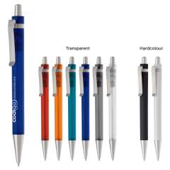 Stylo en plastique transparent avec clip en métal. Existe en plusieurs couleurs différentes. Cartouche d'encre bleue X-20. Mécanisme push. Marquage en tampographie et en sérigraphie. Audit BSCI. Tous nos produits sont testés et certifiés, et réponden...