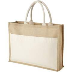 Deze draagtas is gemaakt van een combinatie van hoogwaardig katoen en jute, waardoor hij zeer duurzaam is. Het grote hoofdvak van 18 liter is perfect voor het meenemen van alle dagelijkse benodigdheden, van een laptop en boeken tot gymkleding en een waterfles. Het gemakkelijk toegankelijke voorvak is ideaal om kleinere spullen in op te bergen. Met een kwaliteit van 320 g/m² is deze tote een superstevige en duurzame tas om alle spullen in het hoofdvak in mee te nemen. Gemaakt in India en OEKO-Tex gecertificeerd. Geschikt tot 10 kg gewicht.
