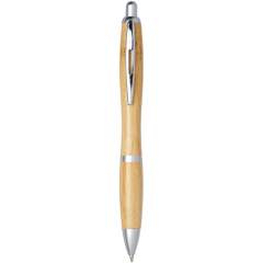 Stylo bille rétractable avec corps en bambou, rehaussé par une agrafe chromée et des finitions en plastique ABS. La couleur du bambou peut varier.