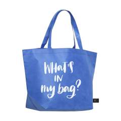 Royale, RPET-non-woven winkel- en strandtas (80 g/m²) met lange hengsels. Gemaakt van gerecyclede PET-flessen. Breed model. Sterk en licht. GRS-gecertificeerd. Totaal gerecycled materiaal: 98%. Inhoud ca. 25 liter.