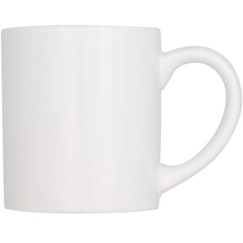 Diese Keramiktasse hat eine spezielle Beschichtung. Das Fassungsvermögen beträgt 210 ml. Verpackt in einer weißen Kartonschachtel.