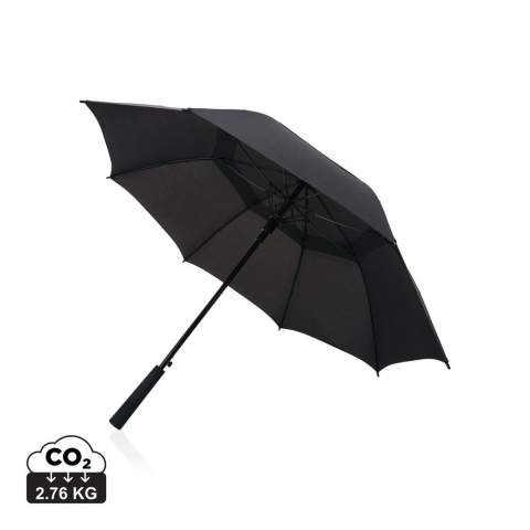 Parapluie tempête 23 pouces Swiss Peak AWARE™ Tornado en rPET pongé 190T. Son ouverture automatique/fermeture manuelle et son système coupe-vent offrent facilité d'utilisation et fiabilité. Avec un manche en métal et une armature en fibre de verre, ce parapluie est solide et durable. La poignée droite en caoutchouc ABS offre une prise en main confortable, et il est livré dans une boîte cadeau Swiss Peak FSC kraft. Avec le traceur AWARE™ qui valide l'utilisation authentique de matériaux recyclés. 2% des recettes de chaque produit Aware™ vendu seront reversés à Water.org.<br /><br />UmbrellaMechanism: Ouvrir automatiquement, fermer manuellement<br />IsStormproof: true
