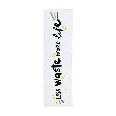 WoW! Lesezeichen aus 100% recyceltem und recycelbarem, bepflanzbarem Saatgutpapier. Inklusive Vollfarbdruck auf 1 Seite. Eine Mischung aus Blumensamen wird zwischen zwei Lagen recyceltem Altpapier(40 g/m²) geklebt. Wenn man das biologisch abbaubare Papier in Stücke reißt, in die Erde pflanzt und gießt, wachsen aus den Samen Blumen oder Kräuter. Ein schöner Beitrag zur Natur. Die Feldblumenmischung besteht aus: Chrysanthemum parthenium, Gypsophila elegans, Antirrhinum majus, Iberis umbellata, Lobularia maritima, Ageratum mexicanum, Petunia nana, Salvia Coccinia, Godetia Grandiflora, Dorotheanthus bellidiformis. Dieses Produkt kann nicht vollflächig bedruckt werden, da die Tinte das Keimen der Samen verhindert.
