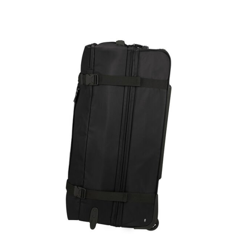 Urban Track is perfect voor de casual reiziger die houdt van georganiseerd inpakken en comfort. Voor het eerst worden alle reistassen voorzien van een TSA-slot om ervoor te zorgen dat al jouw bezittingen veilig blijven. De goed doordachte details aan de buitenkant, zoals de handgrepen aan de voorkant, de eigentijdse accentprint, het metalen logoplaatje met matte afwerking en de volume aanduiding aan de zijkant maken van deze collectie een must-have voor elke ontdekkingsreiziger. Laat het avontuur beginnen met Urban Track!