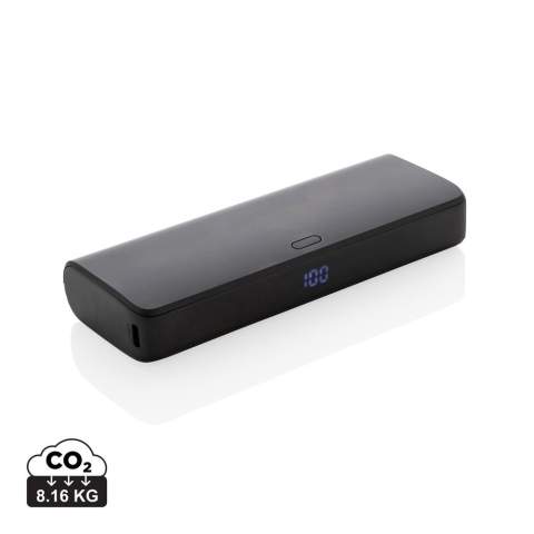 20.000 mAh zakformaat 20W PD-powerbank waarvan de behuizing is gemaakt van RCS-gecertificeerd gerecycled ABS-plastic. RCS (Recycled Claim Standard) is een standaard om de gerecyclede inhoud van een product in de hele toeleveringsketen te verifiëren. Totale gerecyclede inhoud: 15% op basis van het totale gewicht van het artikel. Met zijn slanke en ruimtebesparende ontwerp is Flashcharge opmerkelijk compact, waardoor je het moeiteloos overal mee naartoe kunt nemen. Ervaar ultrasnelle oplading voor zowel iOS- als Android-apparaten. Geen lange wachttijden meer; deze powerbank zorgt ervoor dat je apparaten in recordtijd volledig worden opgeladen. De powerbank zelf ondersteunt 18W snelladen, zodat de powerbank sneller kan worden opgeladen dan een gewone powerbank. Uitgerust met een Quick Charge 3.0 USB-A-poort en een 20W PD Type-C-poort kun je meerdere apparaten tegelijkertijd opladen zonder in te leveren op laadsnelheid. Houd je energiereserve in de gaten met het geïntegreerde LED-scherm.<br /><br />PowerbankCapacity: 20000<br />PVC free: true