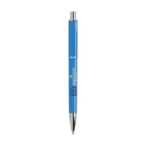 Blauwschrijvende balpen met uniek design: de body en clip van deze balpen zijn uit één geheel vormgegeven en dat maakt deze pen tot een bijzondere eyecatcher. Met opvallend zilverkleurig accent onder de optisch 'zwevende' clip.