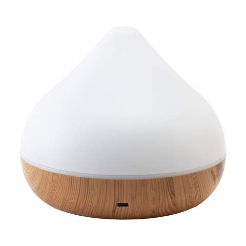 Mit dem Grundig Aroma Diffuser LED schaffen Sie eine beruhigende Atmosphäre in Ihrem Zuhause oder Büro. Dieser ABS-Diffusor verbreitet Düfte und befeuchtet die Luft für eine frische und entspannende Umgebung. Geeignet für ätherische Öle (nicht im Lieferumfang enthalten). Mit 7-farbiger LED-Beleuchtung, Timer und Wasserbehälter mit 350 ml Fassungsvermögen. Eingang 5V/1A Typ-C. Inklusive USB-A/USB-C-Kabel (150 cm) und Gebrauchsanweisung. Verpackt pro Stück.
