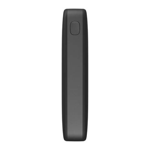 Dankzij 20W Power Delivery kun je je telefoon zelfs tot 50% opladen in slechts 30 minuten.* Je kunt 2 of 3 apparaten tegelijk opladen. Bescherming tegen overspanning, overstroom, oververhitting, overbelasting, ontlading en kortsluiting. De powerbank is ook veilig om mee te vliegen, omdat deze de UN38.3-luchtvaartkeur heeft.
