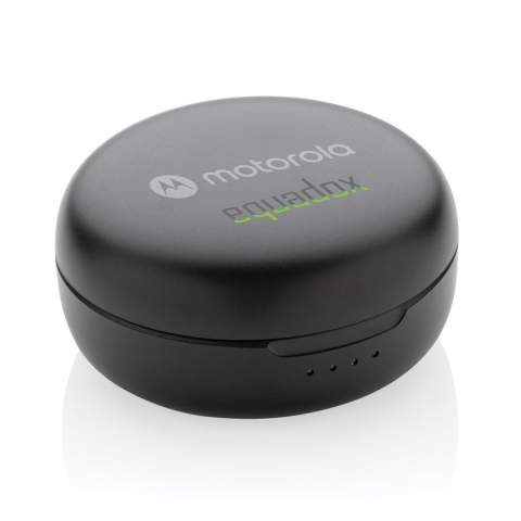 Hello Lifestyle. These Motorola BT 2.0 IPX5 compact designed earbuds come with outstanding sound and battery life. With touch control. They feature 6 hours of playtime and another 12-hours in the sleek charging case. Superior sound quality and hands-free calling. IPX5 water-resistant and sweatproof certification also allows you to move freely and comfortably without the worry of damaging it. With smart voice assistant; Alexa built-in, Siri® and Google Assistant™<br /><br />HasBluetooth: True