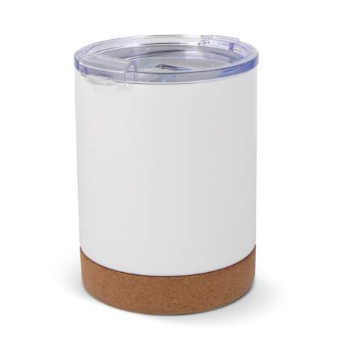 Voici "Lena", une tasse en T-ceramic de 350 ml avec un fond en liège. Un choix élégant et écologique pour vos boissons en déplacement. L'intérieur en céramique offre de nombreux avantages, notamment un nettoyage facile, l'élimination des odeurs et des résidus de goût après le lavage et une isolation thermique supérieure. Fabriqué en acier inoxydable recyclé à 90 %.
