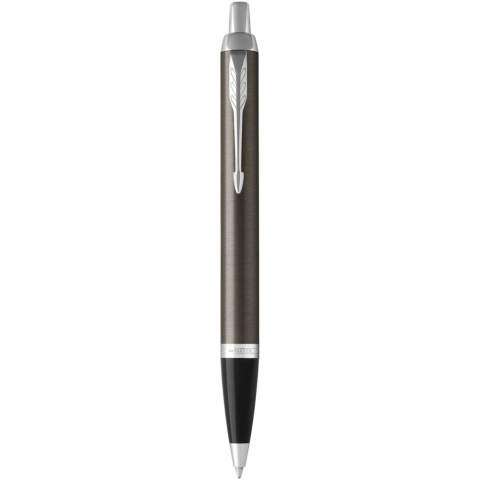 Hautement professionnel et fiable. Un partenaire idéal avec un potentiel illimité, le Parker IM est tout à la fois intelligent, poli et reconnu. Avec une plume en acier inoxydable résistante et des finitions qui font écho à l’héritage de Parker, chaque détail est raffiné pour offrir une expérience d’écriture qui est toujours fiable. Coffret cadeau Parker inclus. Livré avec recharge de stylo à bille QuinkFlow breveté. Design exclusif.