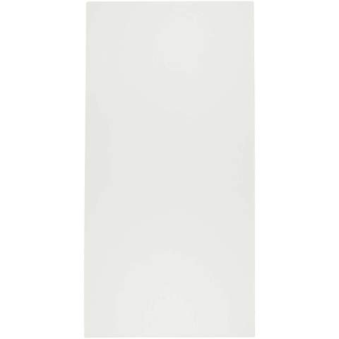 La serviette de bain Lucas en RPET est fabriquée à partir de 100 % de polyester recyclé, offrant une surface douce et absorbante idéale pour l'entraînement ou les activités de plein air. Avec un poids de 140 g/m², elle offre un équilibre entre durabilité et légèreté. La serviette est munie d'un cordon en plastique pratique pour fixer la serviette et la pochette, ce qui la rend facile à transporter et à ranger. Livrée avec une pochette non tissée (13 x 18 cm), également en polyester 100 % recyclé. Dimensions du torchon : 50 x 100 cm.
