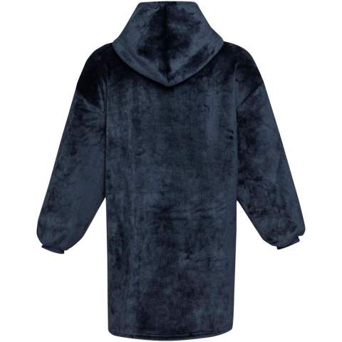 De Denali hoodie deken is gemaakt van 100% GRS polyester flanel aan de buitenkant en gevoerd met 100% GRS polyester off-white sherpa aan de binnenkant. Het oversized ontwerp zorgt voor maximaal comfort, perfect voor loungen op de bank of kamperen onder de sterrenhemel. Met een stijlvol capuchonontwerp en handige zak aan de voorkant combineert deze deken warmte met flair. 