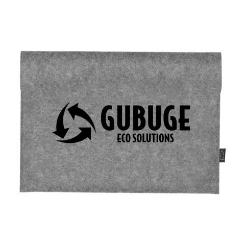WoW! Schicke Laptoptasche aus RPET hochwertigem Filz. Mit Klettverschluss. Geeignet für Tablets, Laptops und MacBooks bis 15 Zoll. GRS-zertifiziert. Recyceltes Material insgesamt: 95%.