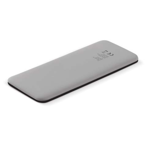 Ultradunne powerbank Blade (5000mAh) heeft een stijlvol design en is voorzien van een matte afwerking. Per stuk in geschenkverpakking verpakt.