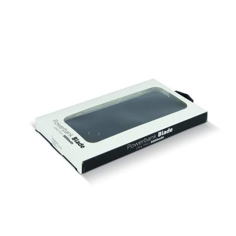 Ultradunne powerbank Blade (5000mAh) heeft een stijlvol design en is voorzien van een matte afwerking. Per stuk in geschenkverpakking verpakt.