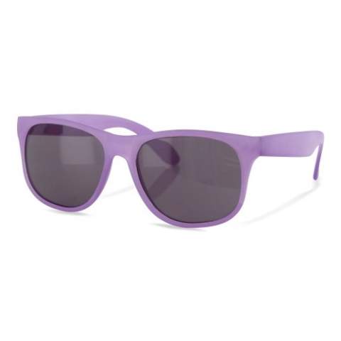 These white unique sunglasses change color when it comes in contact with sun light. This adds the element of surprise to a stylish pair of sunglasses. When the sunglasses haven't been in contact with the sun yet the color is white.