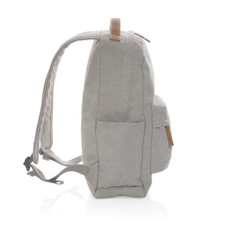 Sac à dos en toile composé de 60% coton recyclé et 40% polyester recyclé avec doublure en polyester recyclé 150D. Avec une poche rembourrée pour ordinateur portable 14" et de poches avant et arrière spacieuses pour vos autres objets essentiels quotidiens. Le traceur AWARE™ qui prouve l'utilisation authentique de la toile recyclée. 2% de chaque vente de produit Impact vendu sera versée en don à Water.org.<br /><br />FitsLaptopTabletSizeInches: 14.0<br />PVC free: true