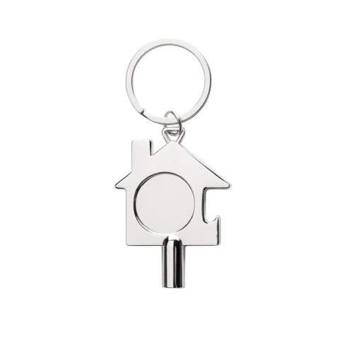 Multifunctionele sleutelhanger met radiatorsleutel, caddymuntje en sterke flesopener. Gemaakt van RCS-gerecycled zinc alloy. Totaal gerecycled materiaal: 69% op basis van het totale gewicht van het item. RCS-certificering zorgt voor een volledig gecertificeerde toeleveringsketen van de gerecyclede materialen. Verpakt in papieren zak. De winkelwagenmunt is 2,23 mm dik, vergelijkbaar met een 1-euromunt.