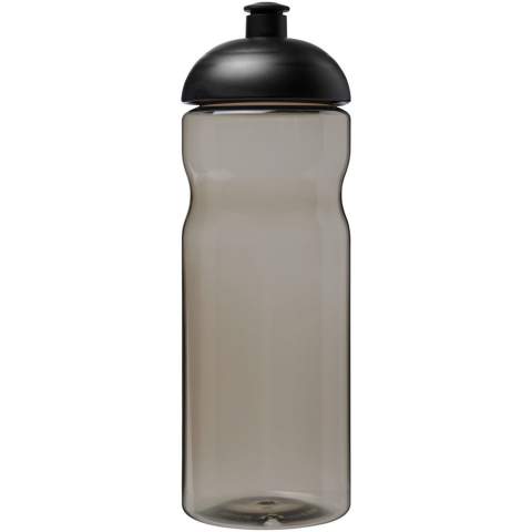 Einwandige Sportflasche mit ergonomischem Design. Die Flasche ist aus Prevented Ocean Plastic hergestellt. Der Kunststoff wird in einem Umkreis von 50 km um eine Meeresküste oder eine größere Wasserstraße, die in den Ozean mündet, gesammelt. Dieses wird dann sortiert und in hochwertiges, lebensmittelechtes, recyceltes Plastik umgewandelt. Verfügt über einen auslaufsicheren Deckel mit Push-Pull-Tülle. Das Fassungsvermögen beträgt 650 ml. Mischen und kombinieren Sie Farben, um Ihre perfekte Flasche zu kreieren. Kontaktieren Sie uns bezüglich weiterer Farboptionen. Hergestellt in Großbritannien. Verpackt in einem recycelten PE-Kunststoffbeutel. Aufgrund der Beschaffenheit des recycelten Materials können kleinere Verfärbungen auf dem Körper der Flasche vorhanden sein.
