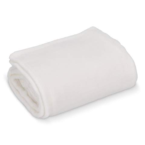 Améliorez votre confort avec cette couverture en polaire corail ultra-douce. Parfaite pour se détendre à la maison pendant les mois froids de l'hiver. Entièrement personnalisable grâce à l'impression par sublimation de couleurs vives, elle est aussi attrayante que fonctionnelle. Cette couverture certifiée OEKO-TEX® est un choix durable.