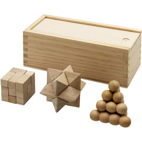Set de 3 casse-têtes en 1 dans écrin bois. Marquage indisponible sur le casse-tête. Avertissement ! ne convient pas aux enfants de moins de trois ans. Petites pièces. Risque d'étouffement.