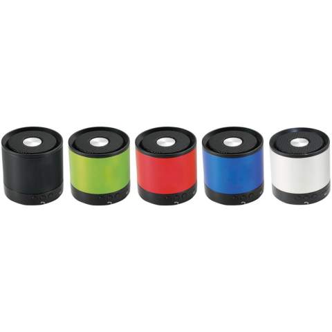 Genießen Sie Musik und Filme überall, indem Sie Ihr Bluetooth® kompatibles Gerät mit diesem tragbaren Bluetooth® Lautsprecher verbinden (Reichweite 10 Meter). Mit dem integrierten Mikrofon ermöglicht Ihnen der Lautsprecher Telefonkonferenzen unterwegs über Ihr Smartphone oder über Videochat Programme wie Skype. Mit USB Stromversorgung und 3,5 mm Audiokabel. Verpackt in einer Avenue Geschenkverpackung.