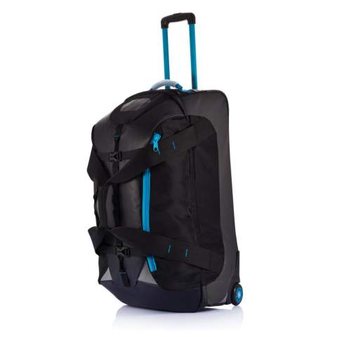 Ce sac en 600D est le sac outdoor par excellence. Grand compartiment principal zippé. Une multitude de pochettes internes zippées, avec une poche détachable en maille. Poignée du système de trolley en aluminium de couleur assortie.